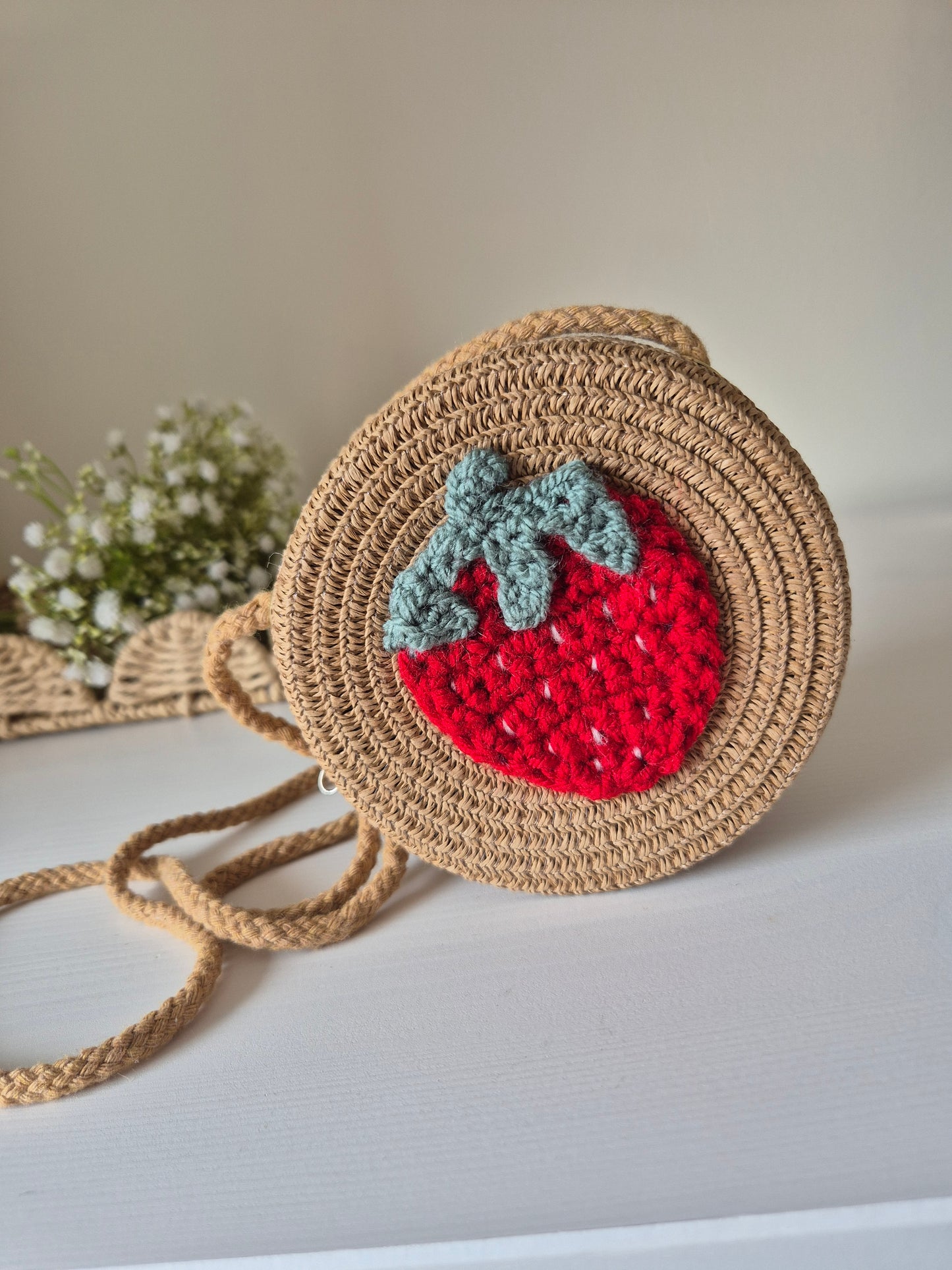 Mini woven bags