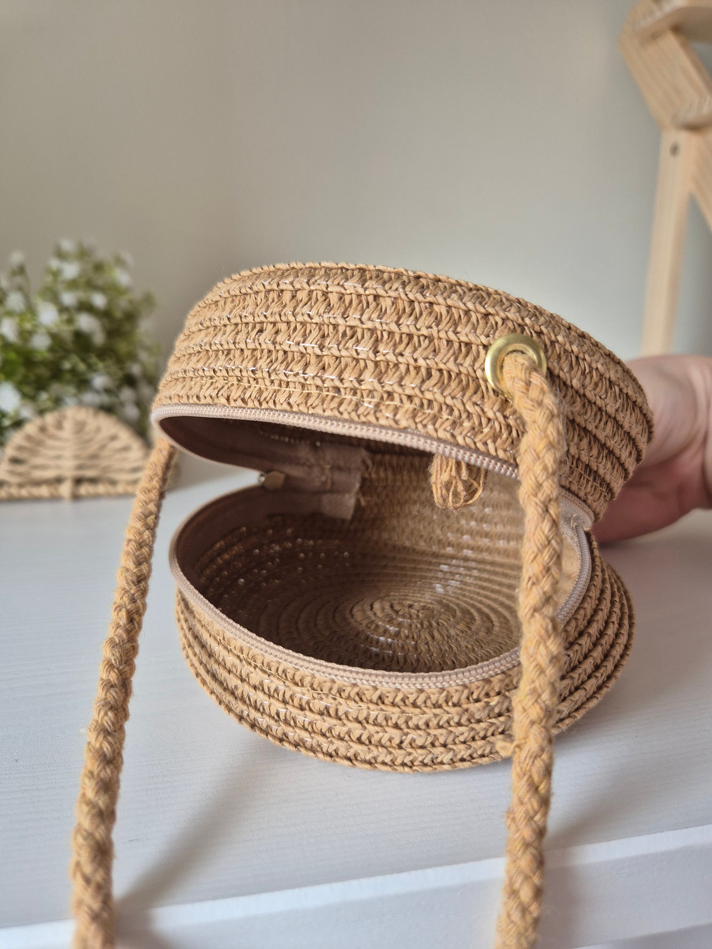 Mini woven bags