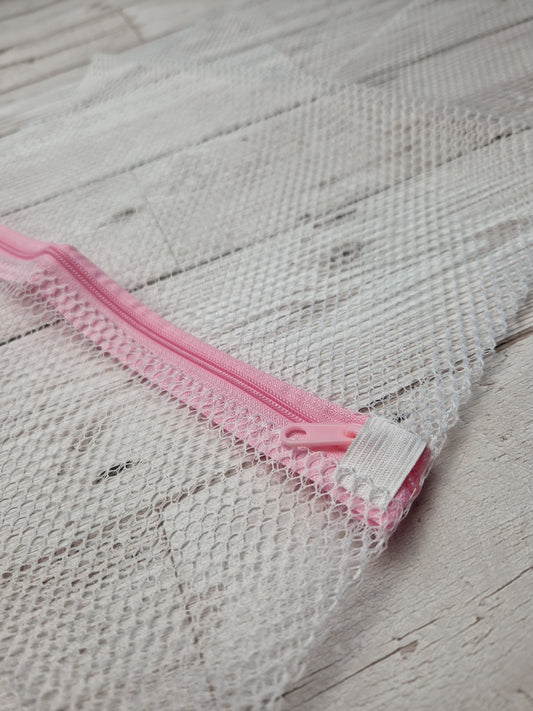 Delicate laundry bag - Cait's Cardigans 