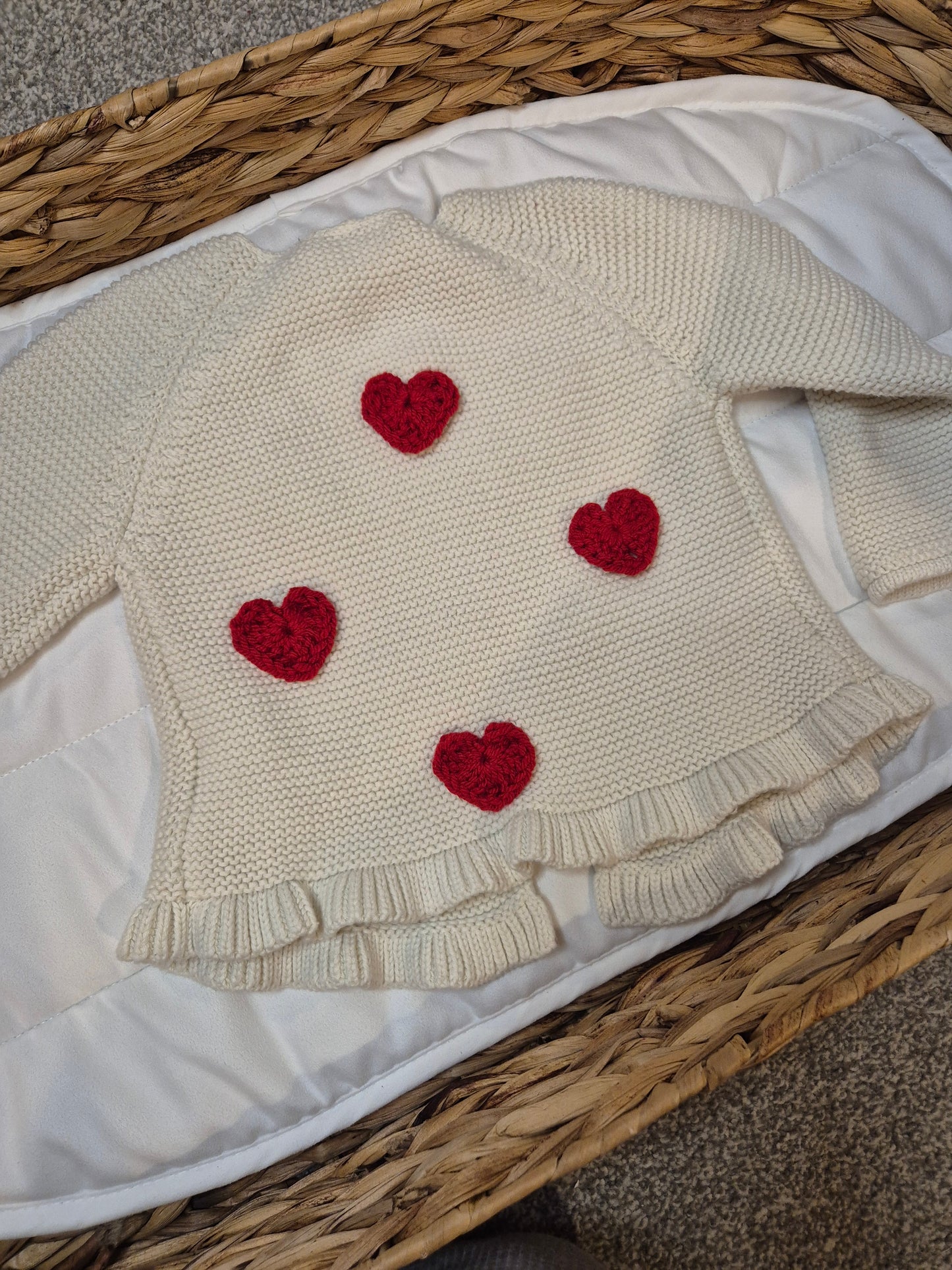 Chunky hearts frill cardi