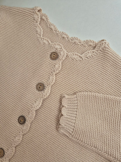 Scallop cardigan