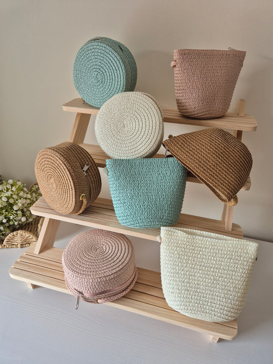 Mini woven bags